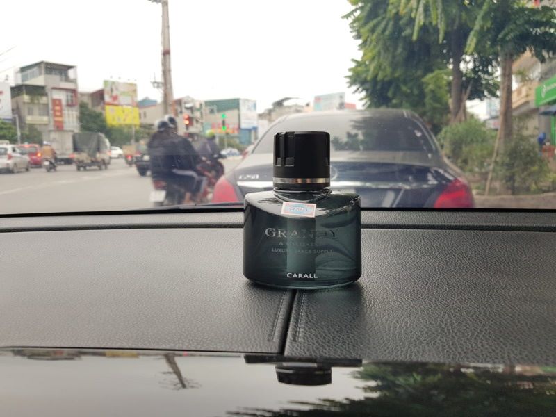 nước hoa ô tô GRANDY